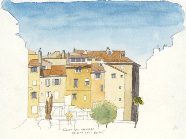 Forum des Cardeurs | Buzzing with restaurants in the evening, this square is quiet during the day.